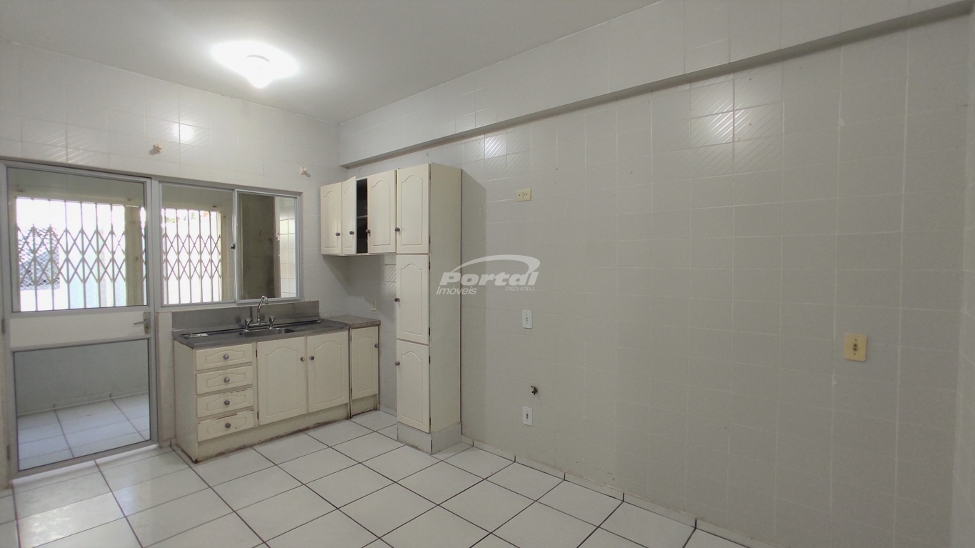 Apartamento para alugar com 3 quartos, 140m² - Foto 8