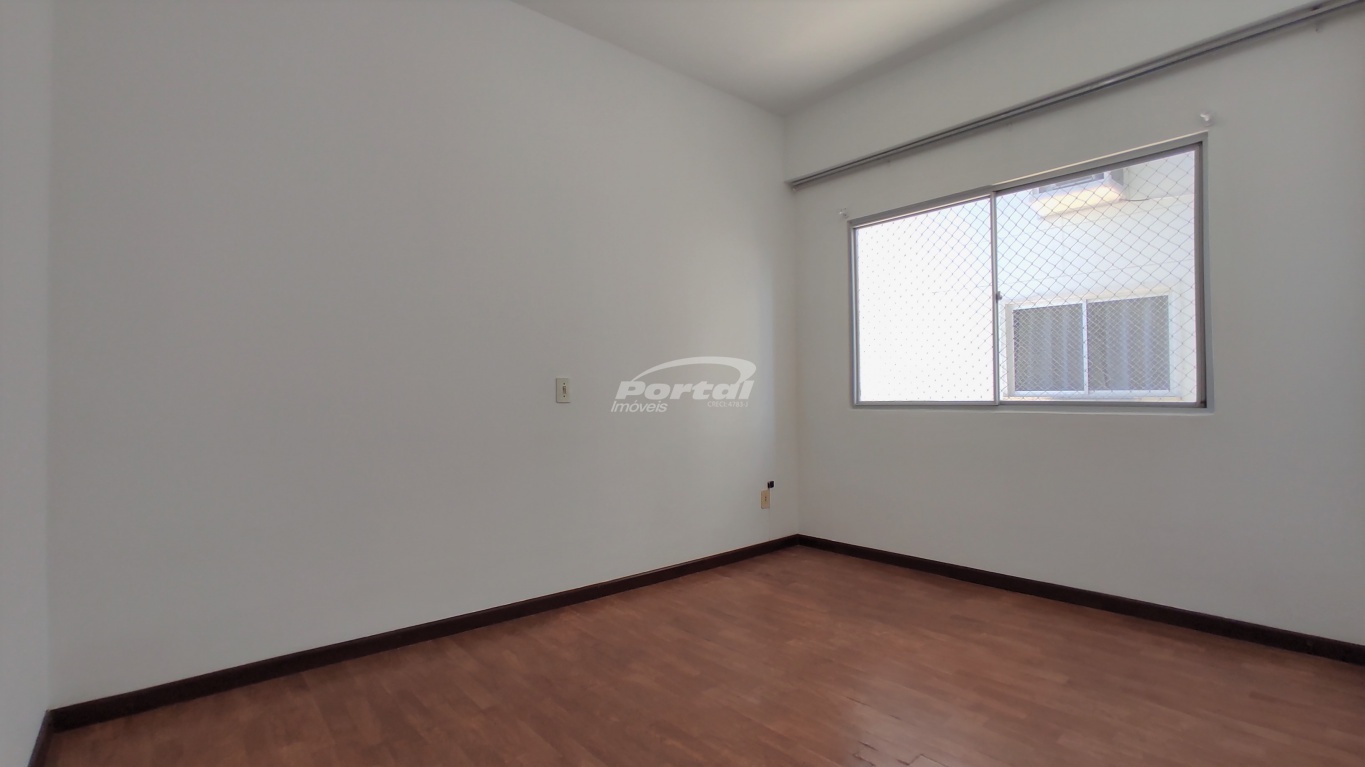 Apartamento para alugar com 3 quartos, 140m² - Foto 19