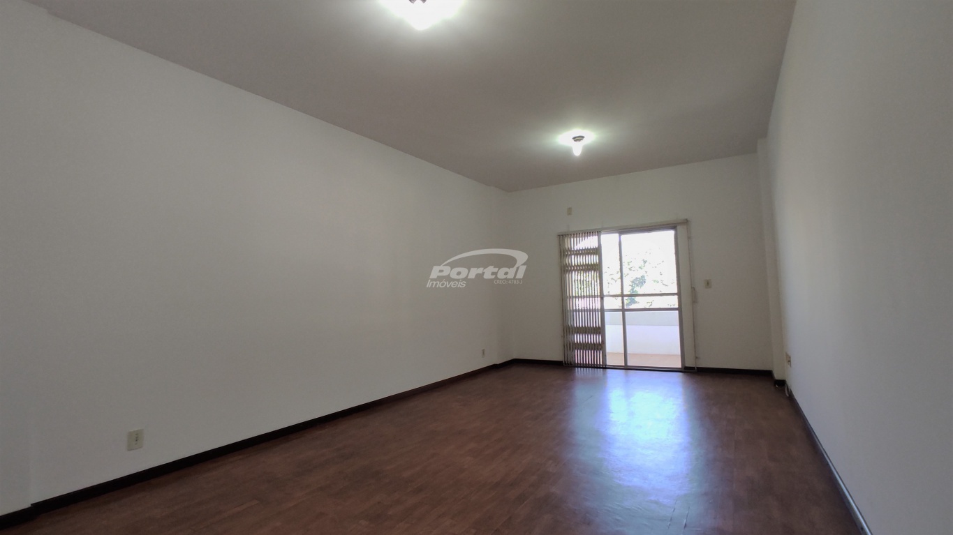 Apartamento para alugar com 3 quartos, 140m² - Foto 11