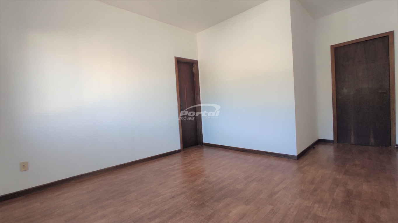 Apartamento para alugar com 3 quartos, 140m² - Foto 23