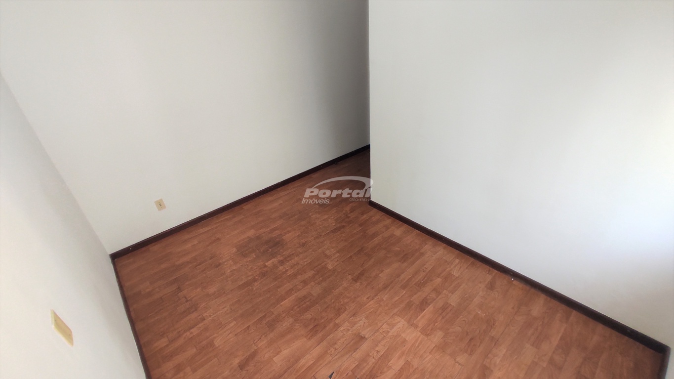 Apartamento para alugar com 3 quartos, 140m² - Foto 17