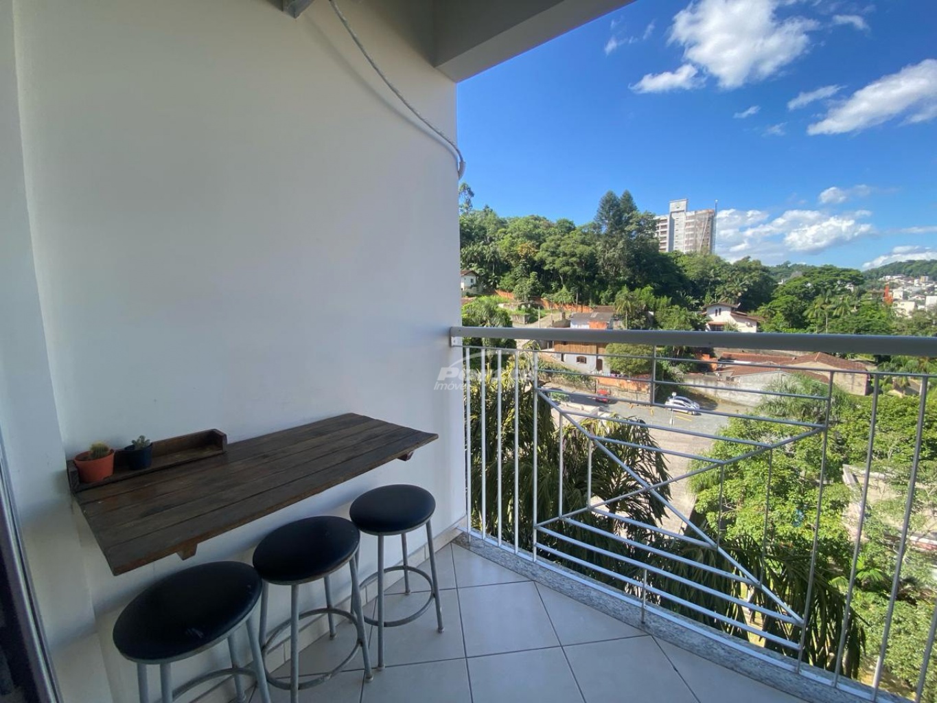 Apartamento para alugar com 3 quartos, 83m² - Foto 10