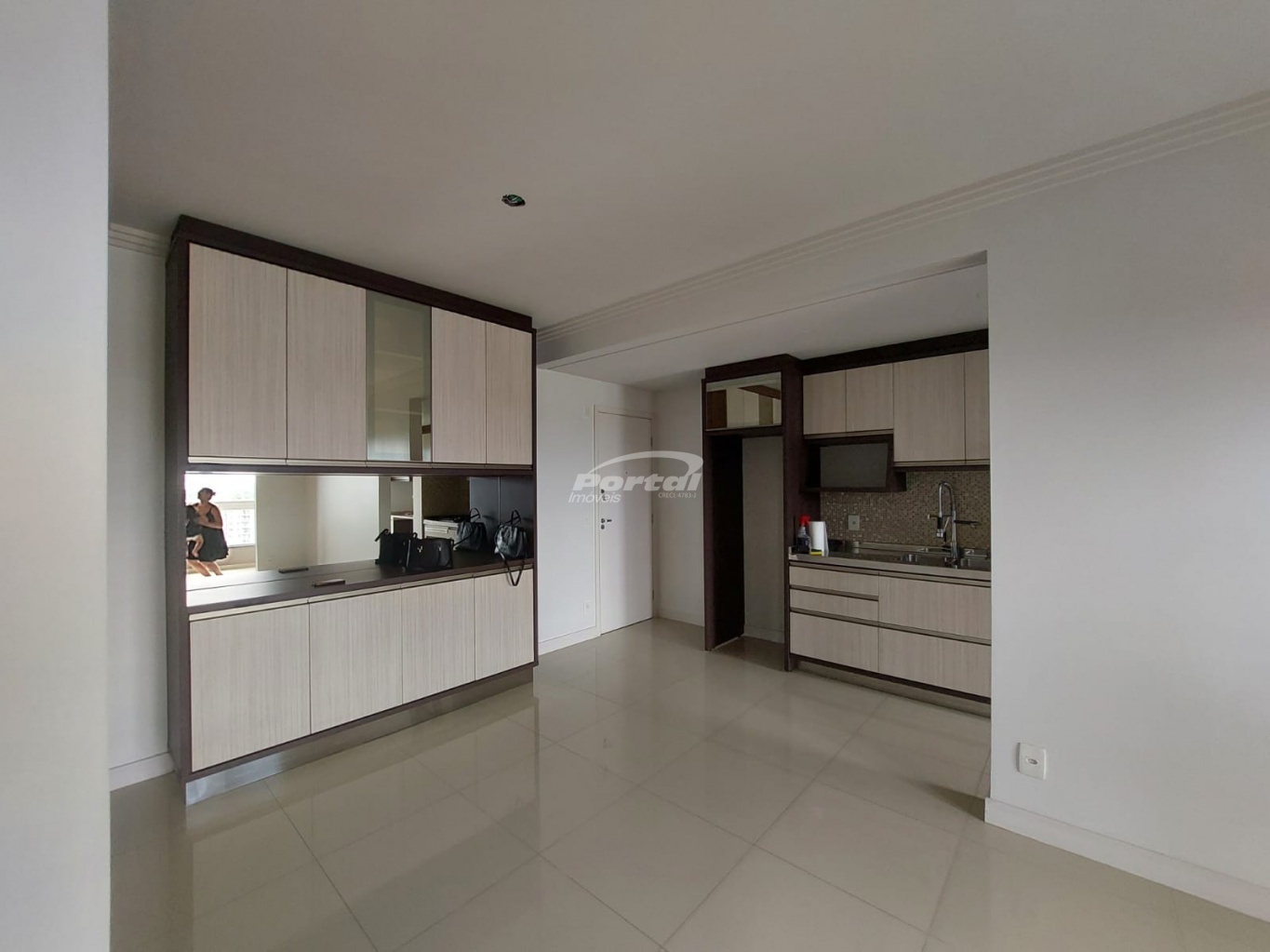 Apartamento para alugar com 2 quartos, 66m² - Foto 5