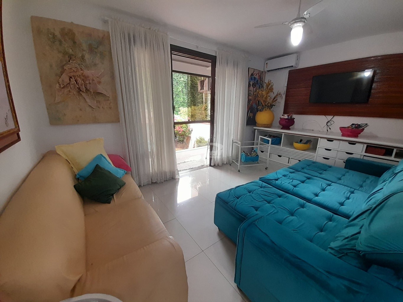 Casa para alugar com 4 quartos, 228m² - Foto 12