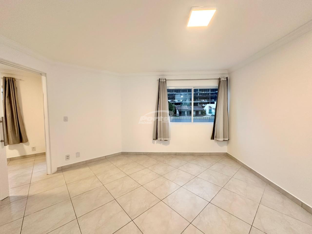 Apartamento para alugar com 3 quartos, 100m² - Foto 7