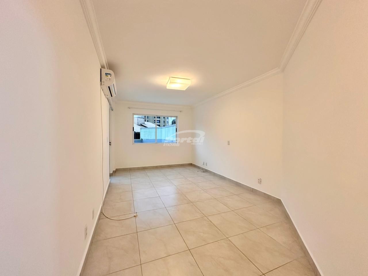 Apartamento para alugar com 3 quartos, 100m² - Foto 9