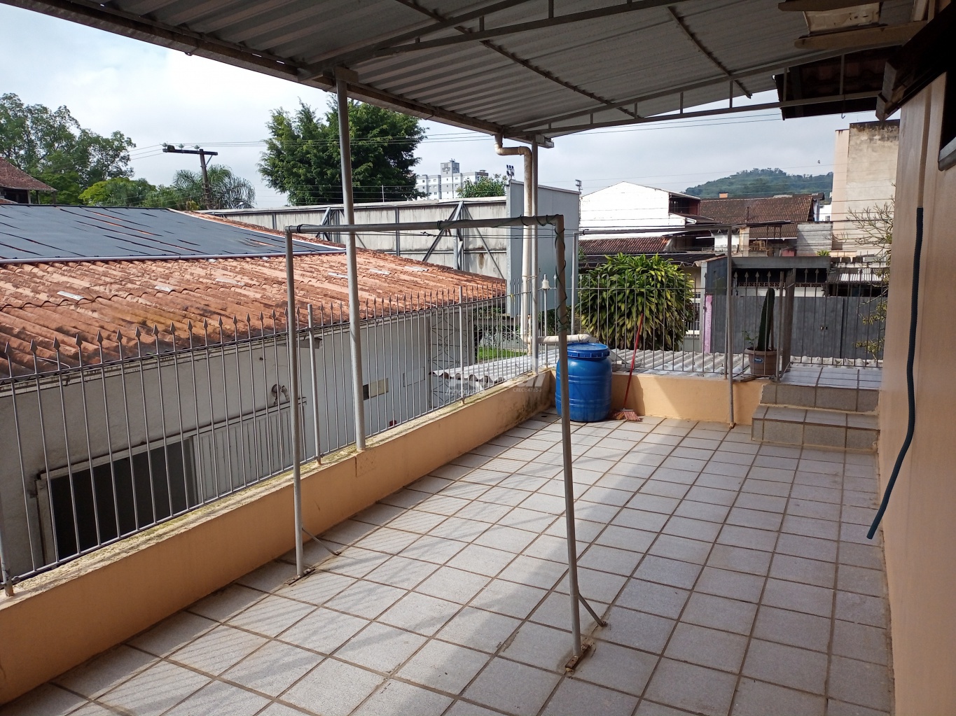 Casa para alugar com 3 quartos, 120m² - Foto 22