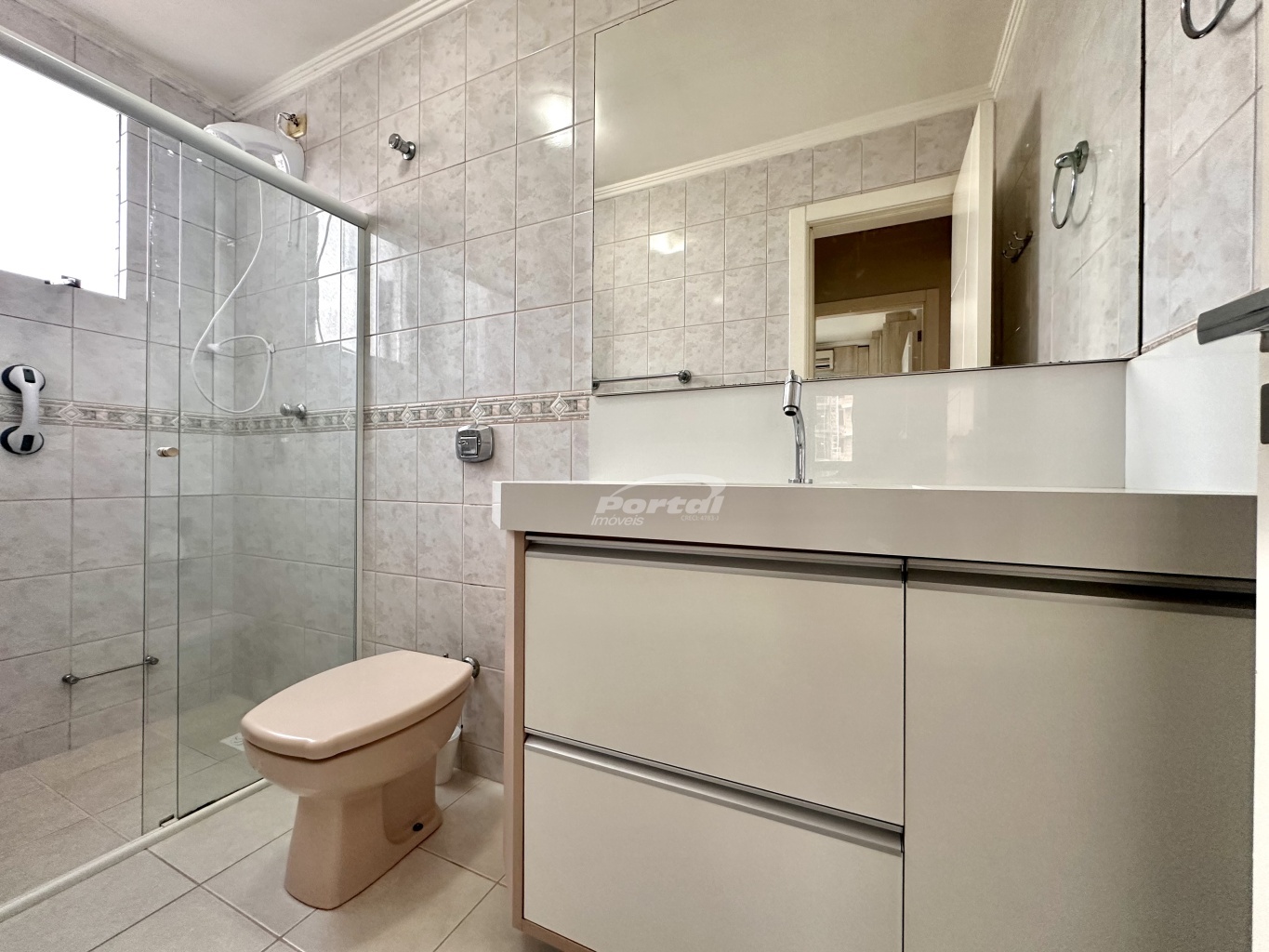 Apartamento para alugar com 2 quartos, 96m² - Foto 19