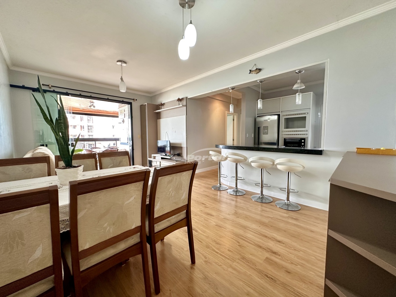 Apartamento para alugar com 2 quartos, 96m² - Foto 10