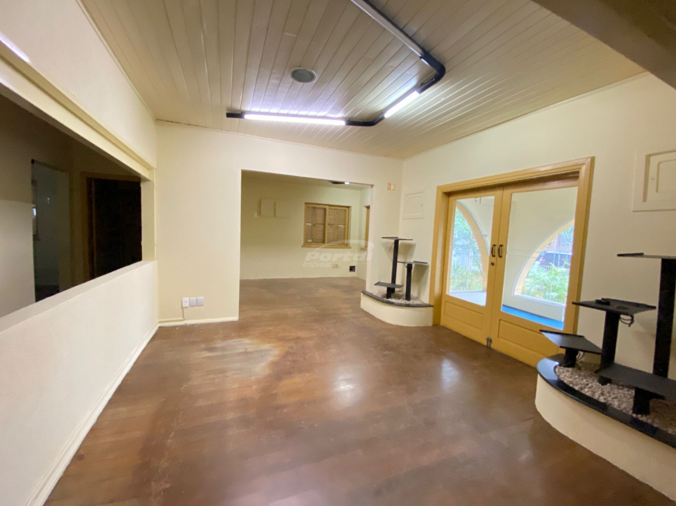 Conjunto Comercial-Sala para alugar com 6 quartos, 391m² - Foto 10