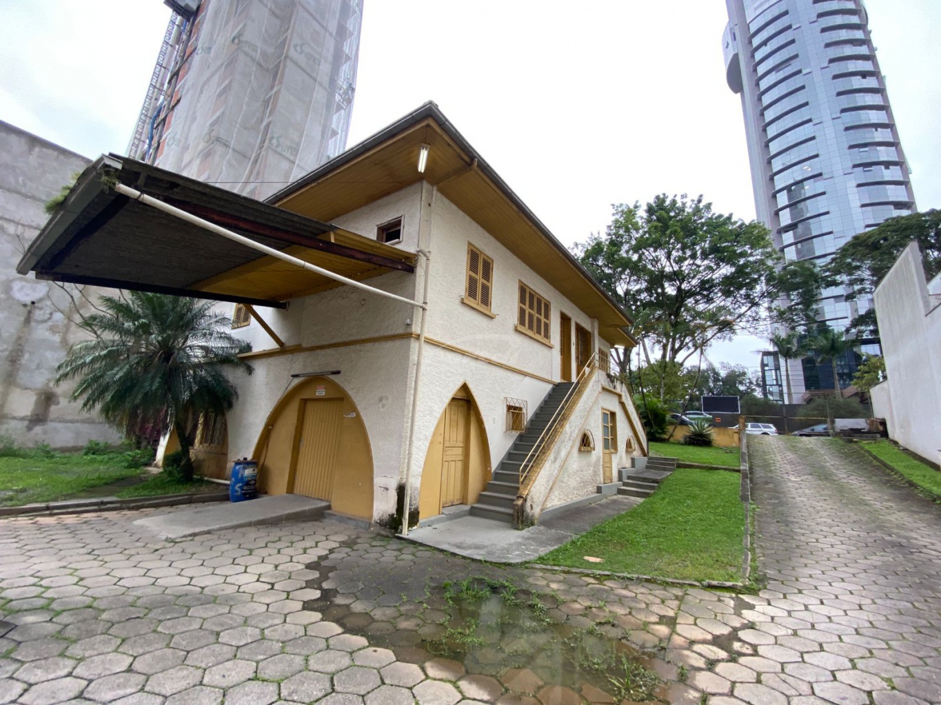 Conjunto Comercial-Sala para alugar com 6 quartos, 391m² - Foto 25