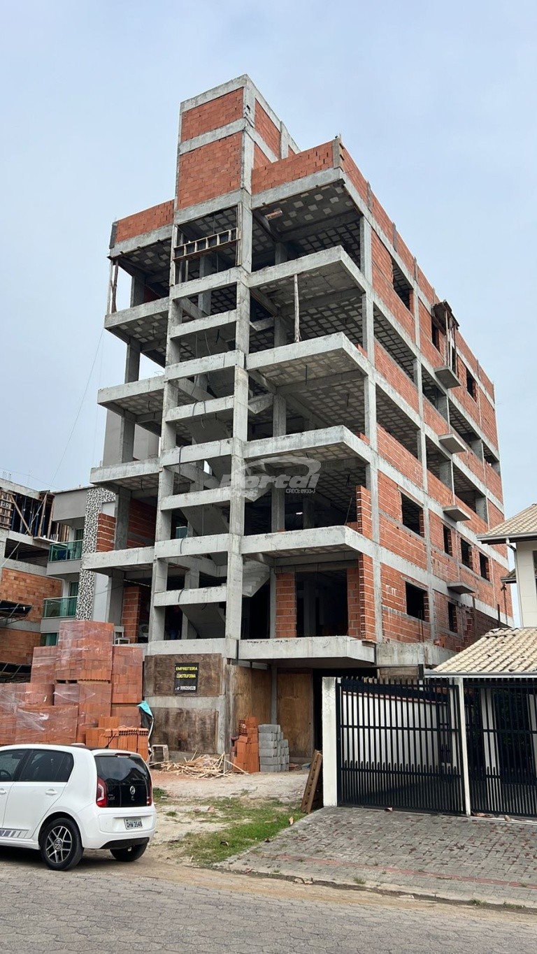 Apartamento à venda com 3 quartos, 89m² - Foto 2