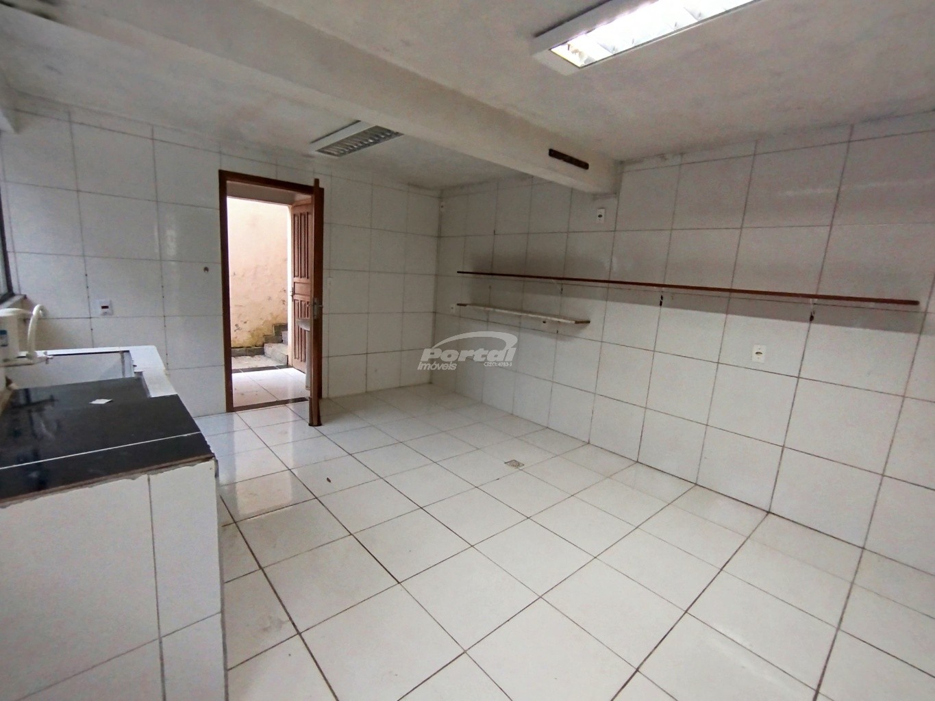 Casa para alugar com 3 quartos, 140m² - Foto 22