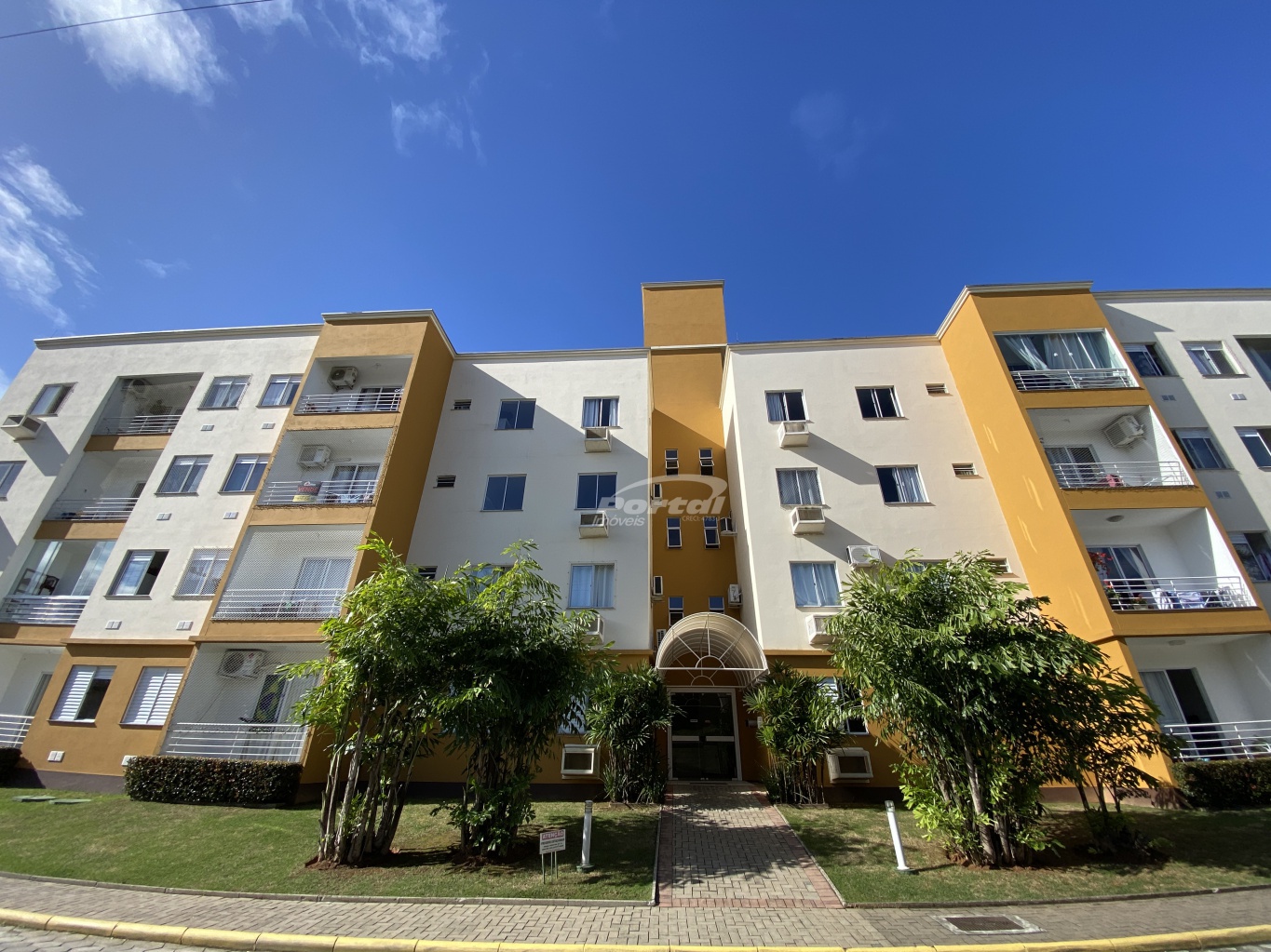 Apartamento para alugar com 2 quartos, 66m² - Foto 1