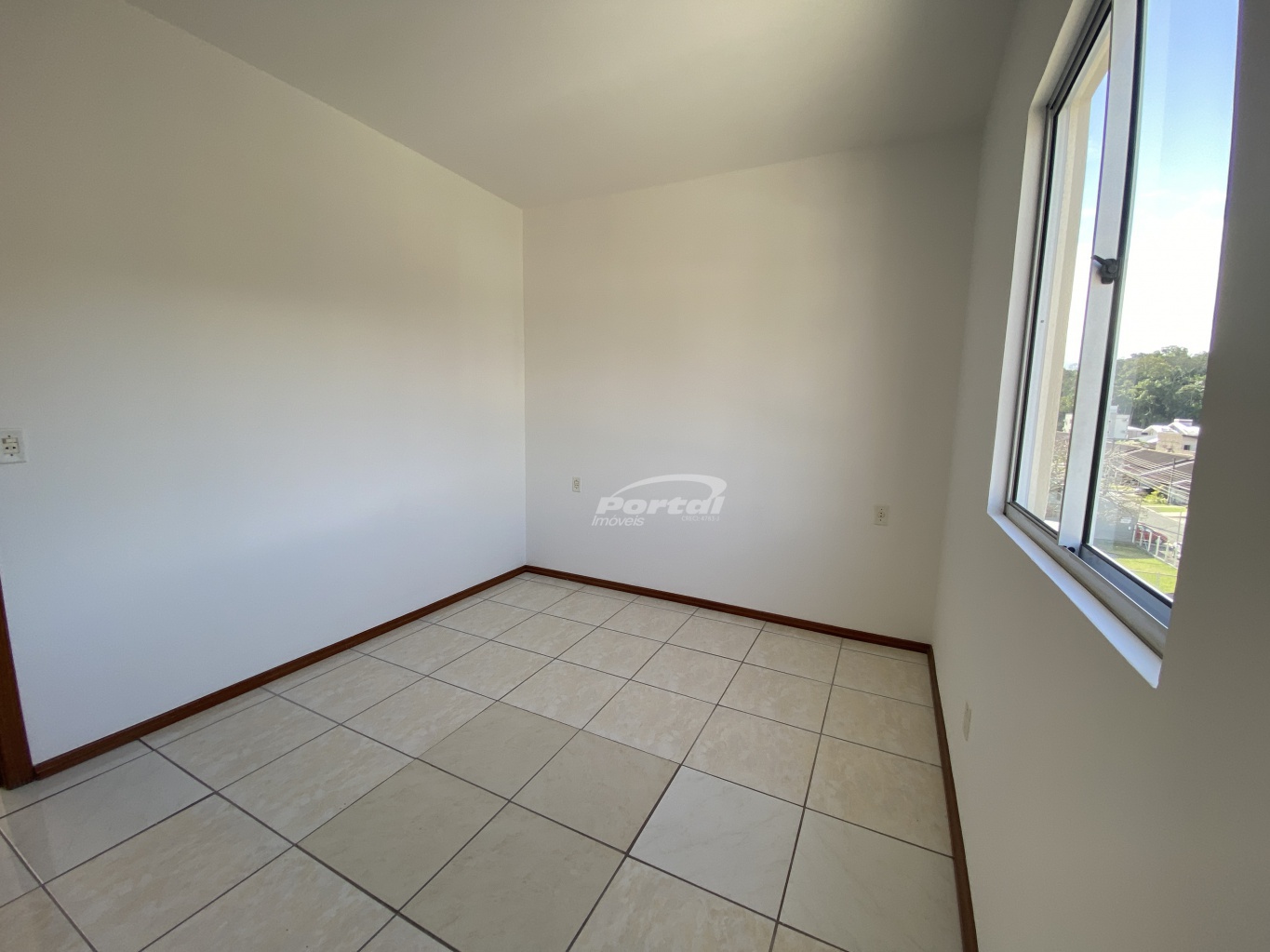 Apartamento para alugar com 2 quartos, 66m² - Foto 11