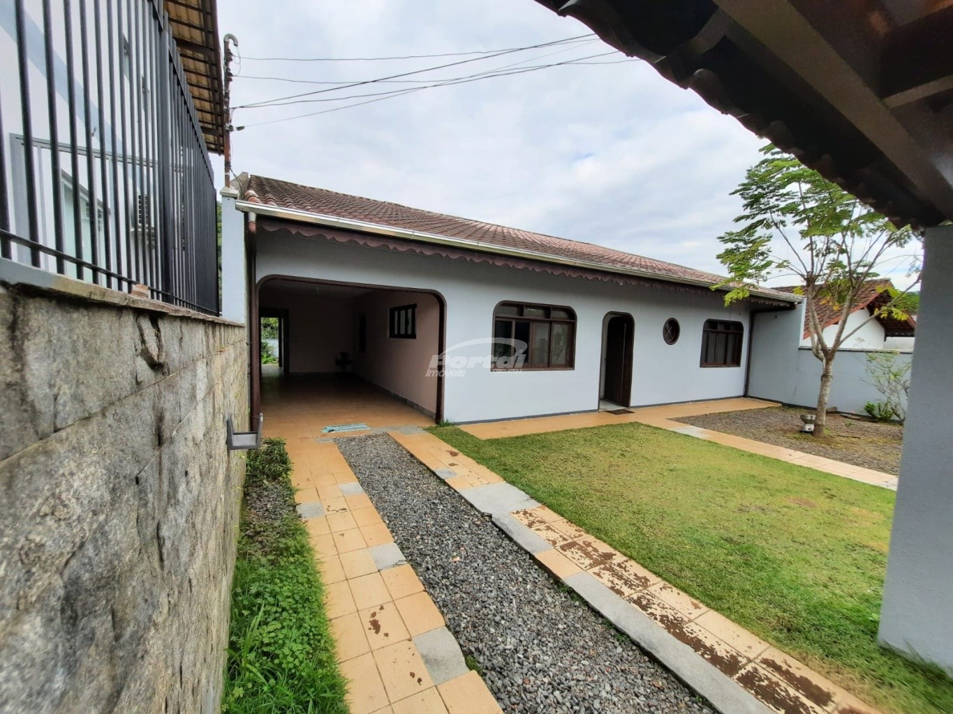 Casa para alugar com 3 quartos, 150m² - Foto 28