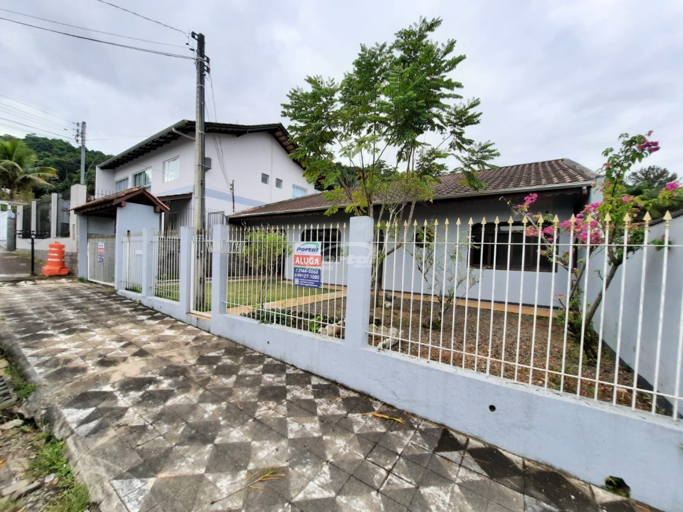 Casa para alugar com 3 quartos, 150m² - Foto 29