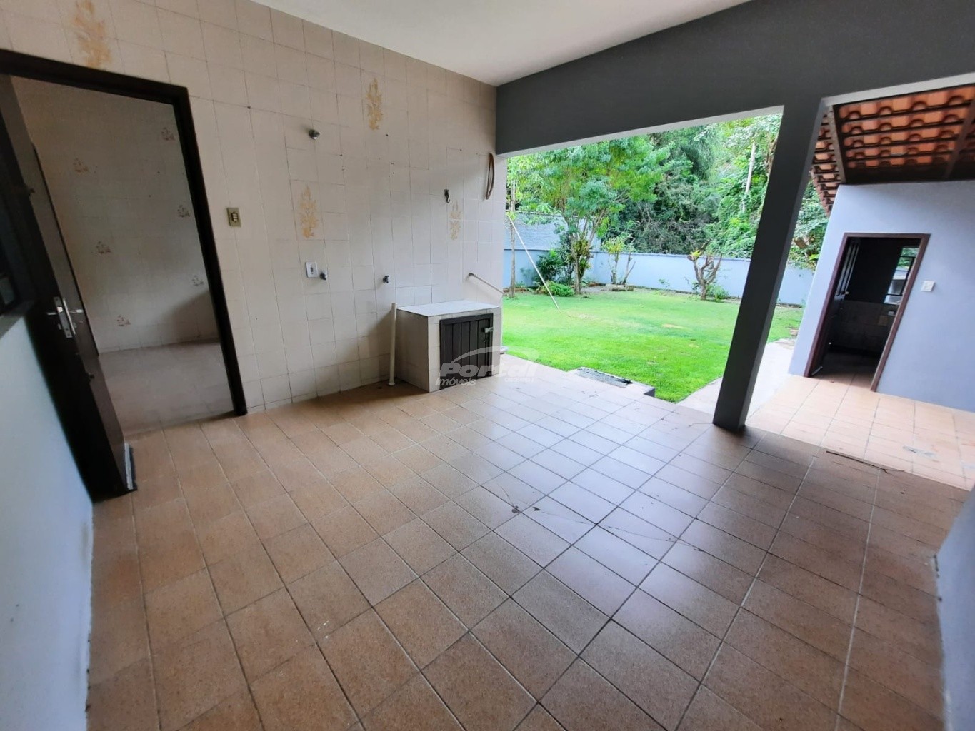 Casa para alugar com 3 quartos, 150m² - Foto 17