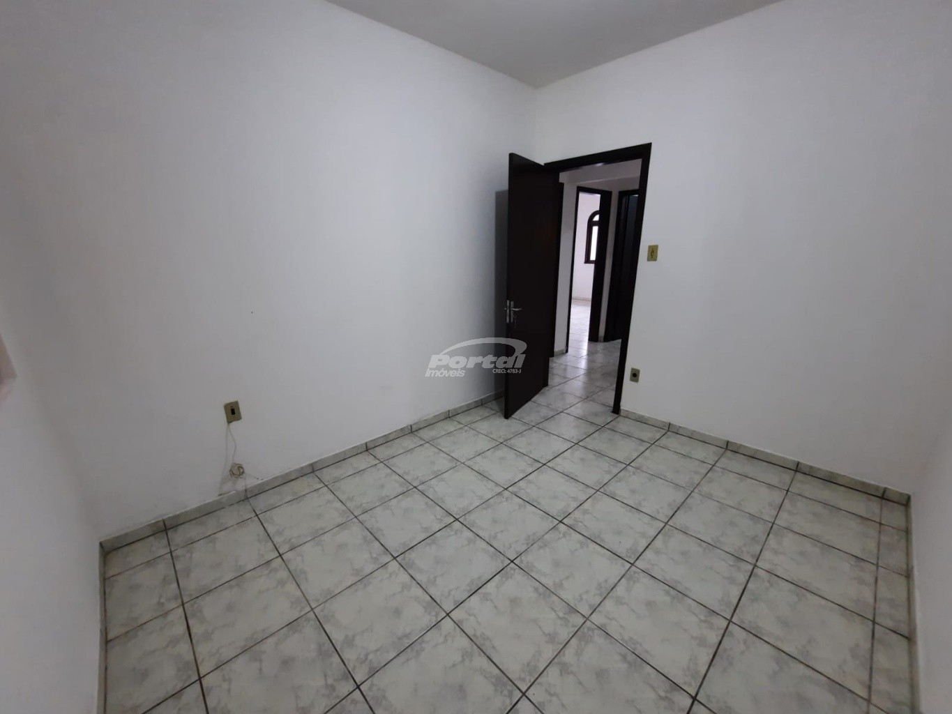 Casa para alugar com 3 quartos, 150m² - Foto 11