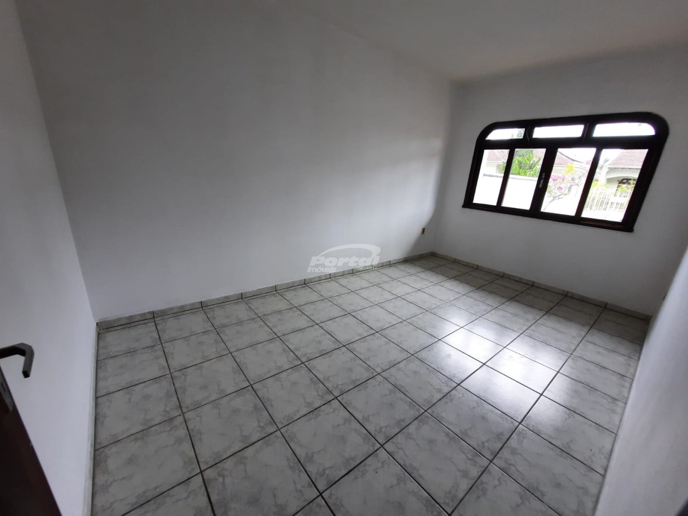 Casa para alugar com 3 quartos, 150m² - Foto 5