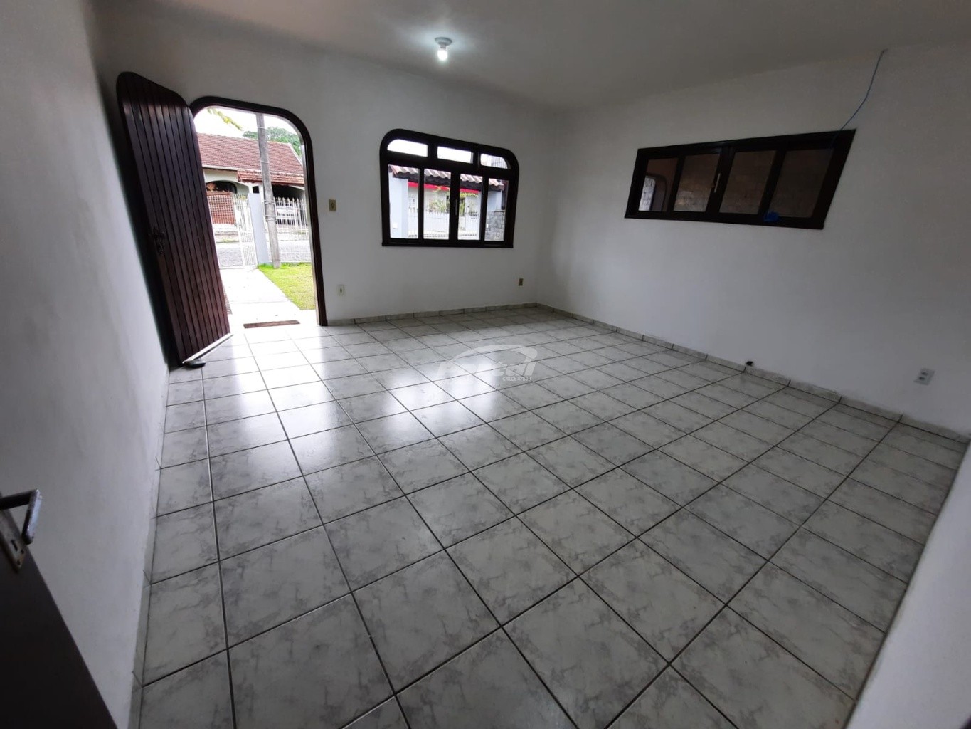 Casa para alugar com 3 quartos, 150m² - Foto 3