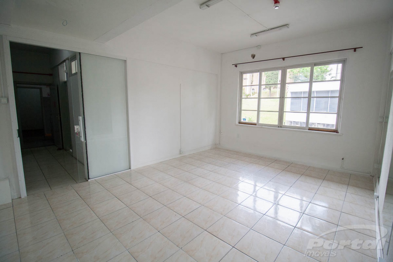 Sala Comercial de no bairro Centro, em Blumenau | Eu Corretor