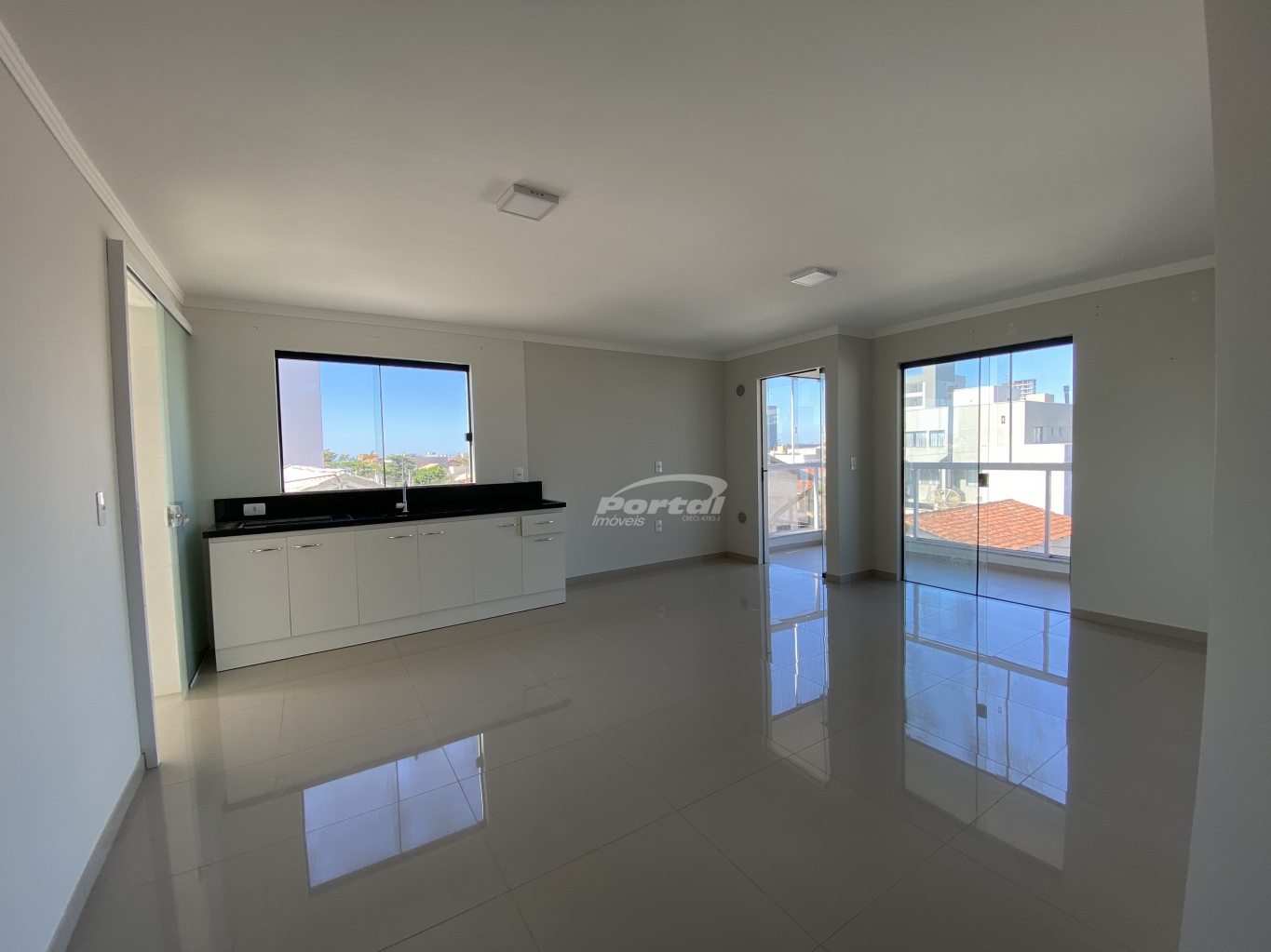 Apartamento para alugar com 2 quartos, 80m² - Foto 10