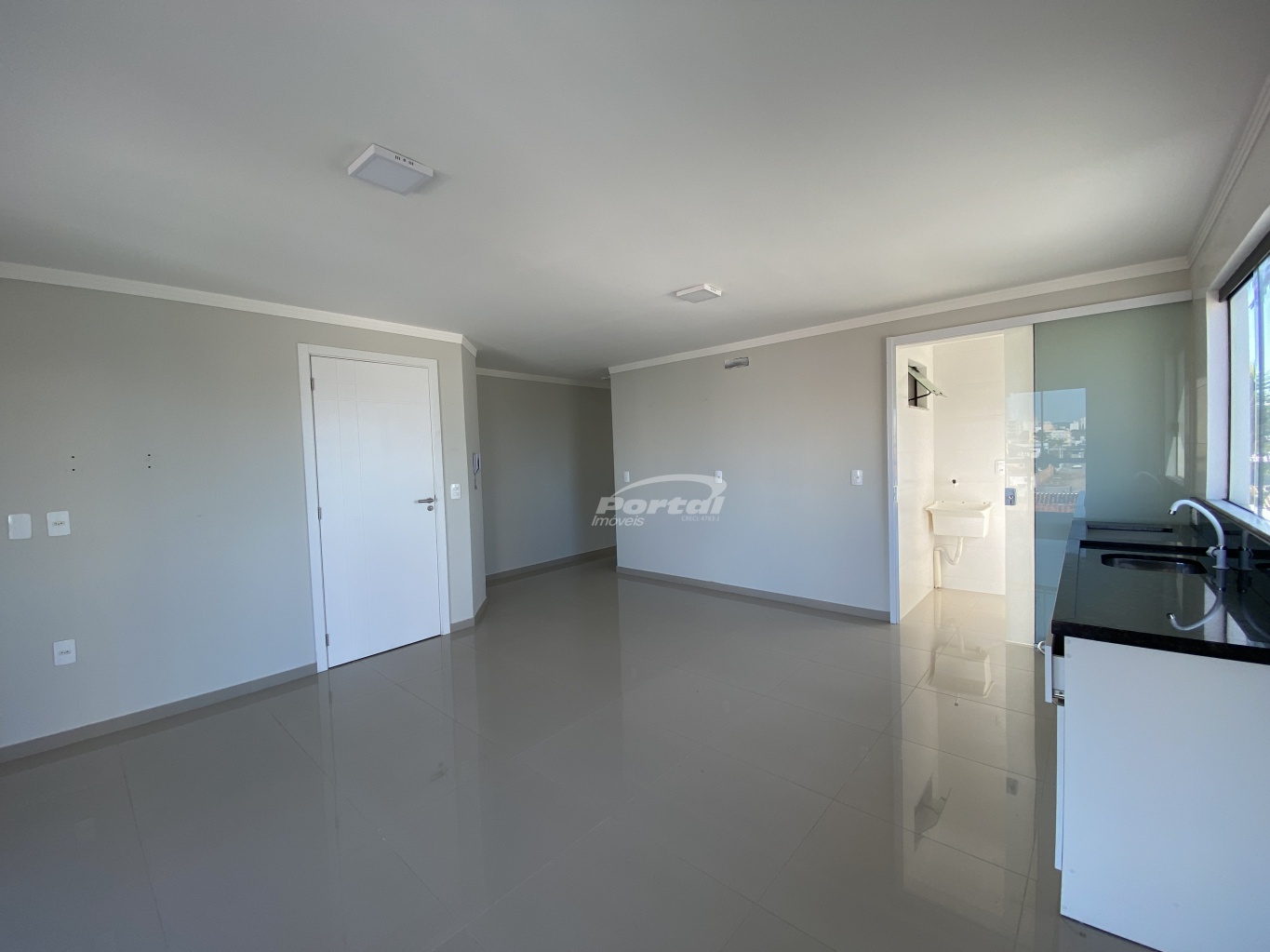 Apartamento para alugar com 2 quartos, 80m² - Foto 13