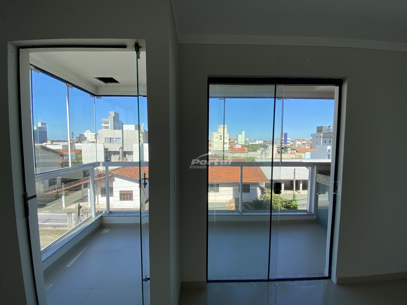 Apartamento para alugar com 2 quartos, 80m² - Foto 21