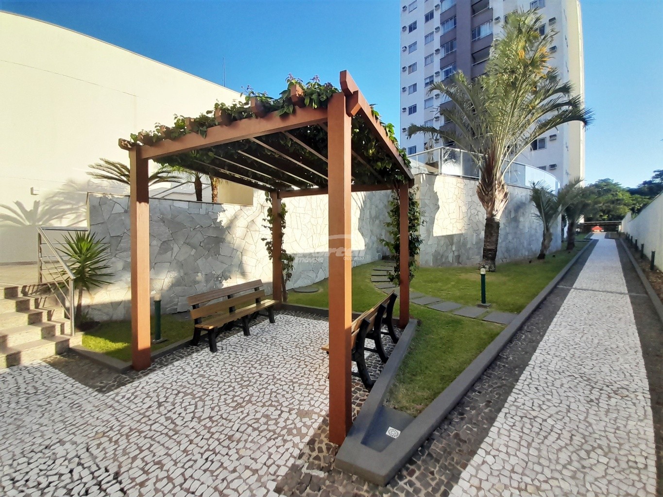 Apartamento para alugar com 3 quartos, 104m² - Foto 25