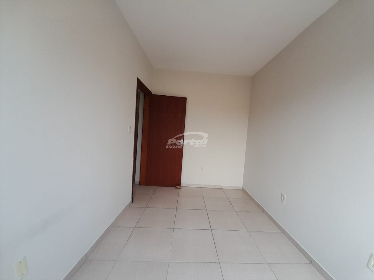 Apartamento para alugar com 2 quartos, 70m² - Foto 9