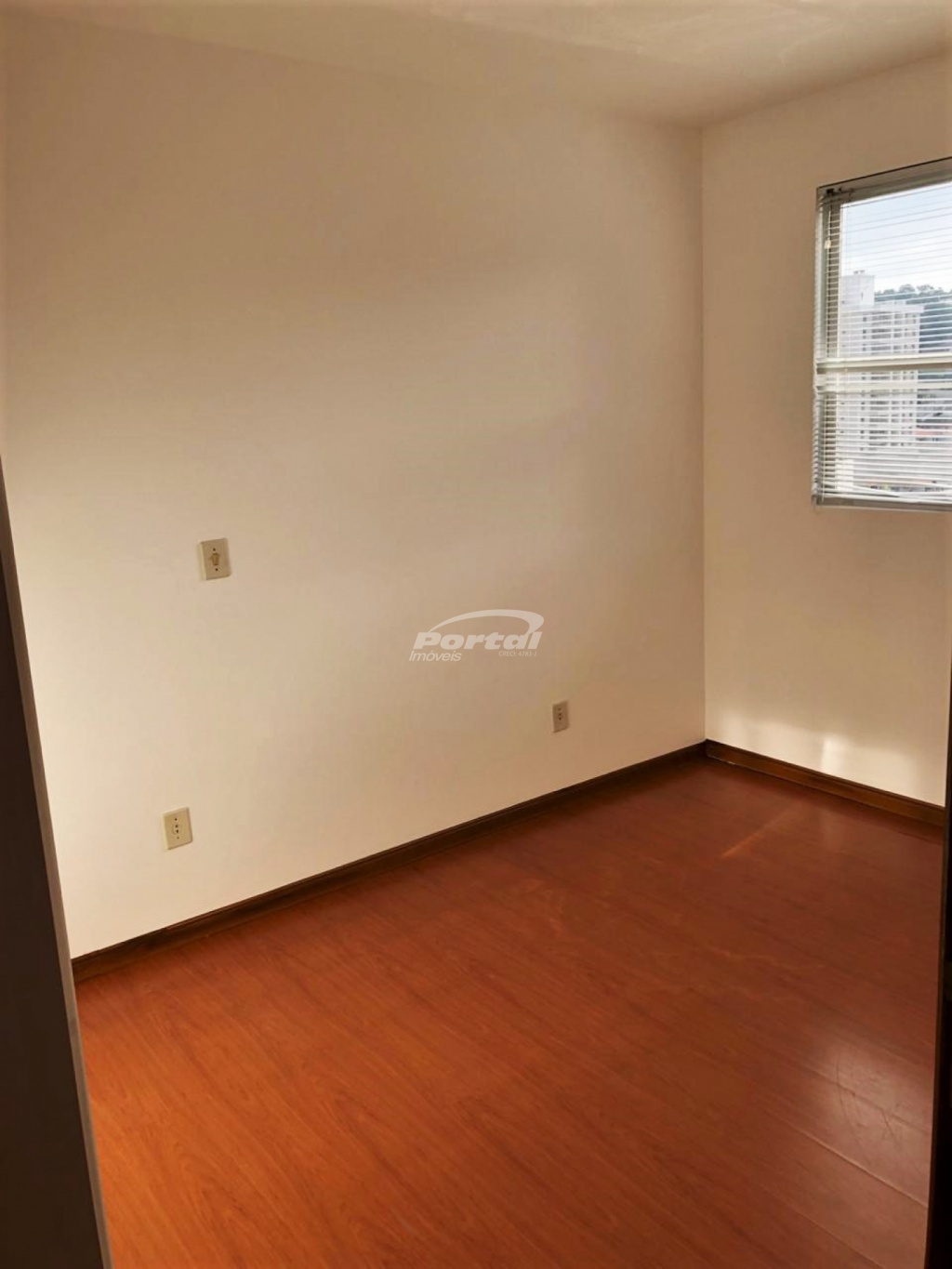 Apartamento para alugar com 2 quartos, 85m² - Foto 12