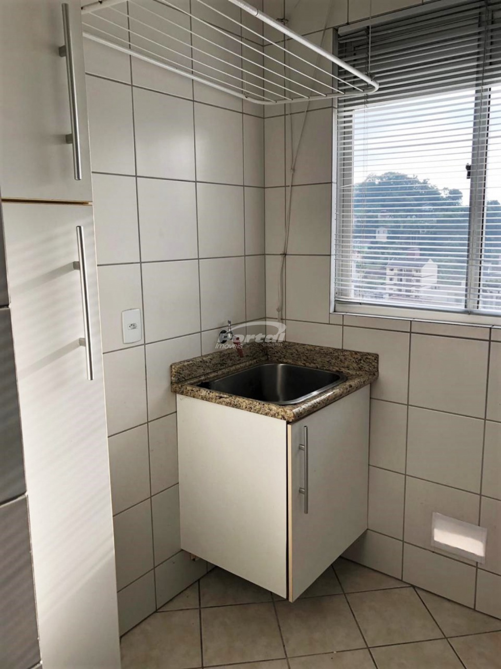 Apartamento para alugar com 2 quartos, 85m² - Foto 4