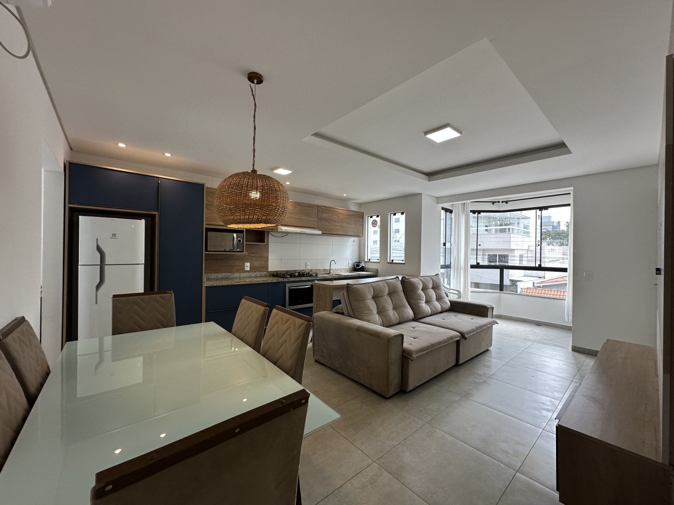 Apartamento disponível para locação no bairro Centro, em Balneário Piçarras/SC. (Cód. 14057) — foto 3