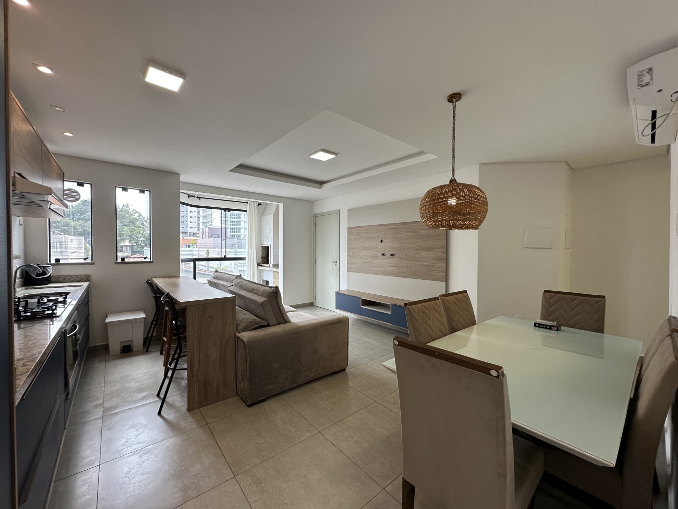 Apartamento disponível para locação no bairro Centro, em Balneário Piçarras/SC. (Cód. 14057) — foto 4