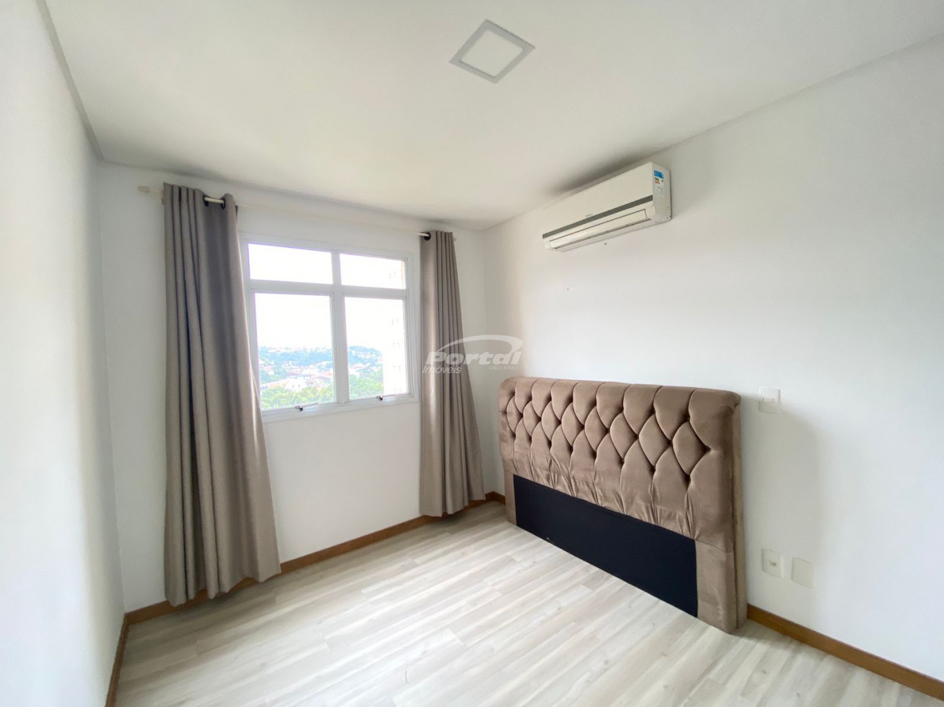 Apartamento com piscina localizado no bairro Fortaleza. — foto 7