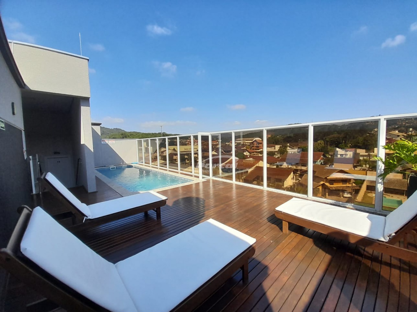 Apartamento para alugar com 3 quartos, 133m² - Foto 4