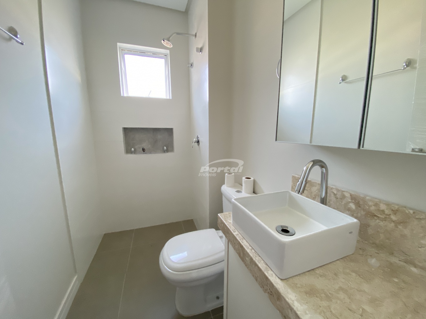 Apartamento para alugar com 3 quartos, 133m² - Foto 15
