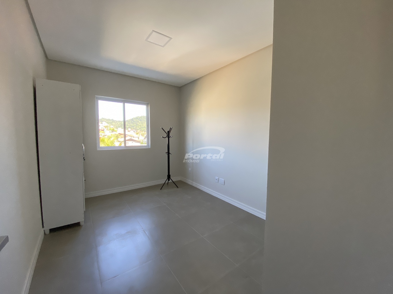 Apartamento para alugar com 3 quartos, 133m² - Foto 22