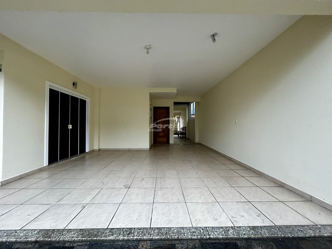 Casa para alugar com 3 quartos, 100m² - Foto 3