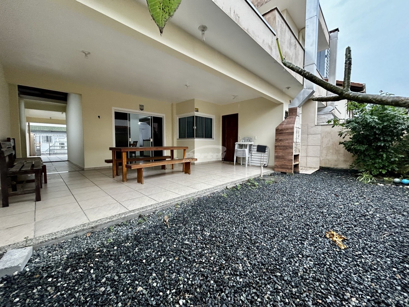 Casa para alugar com 3 quartos, 100m² - Foto 6