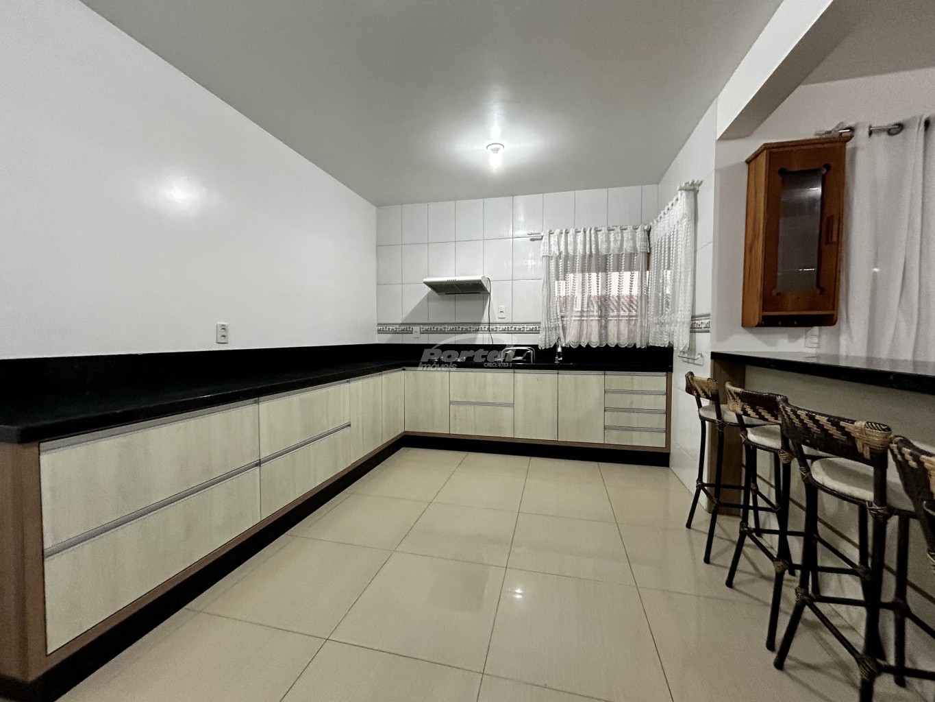 Casa para alugar com 3 quartos, 100m² - Foto 13