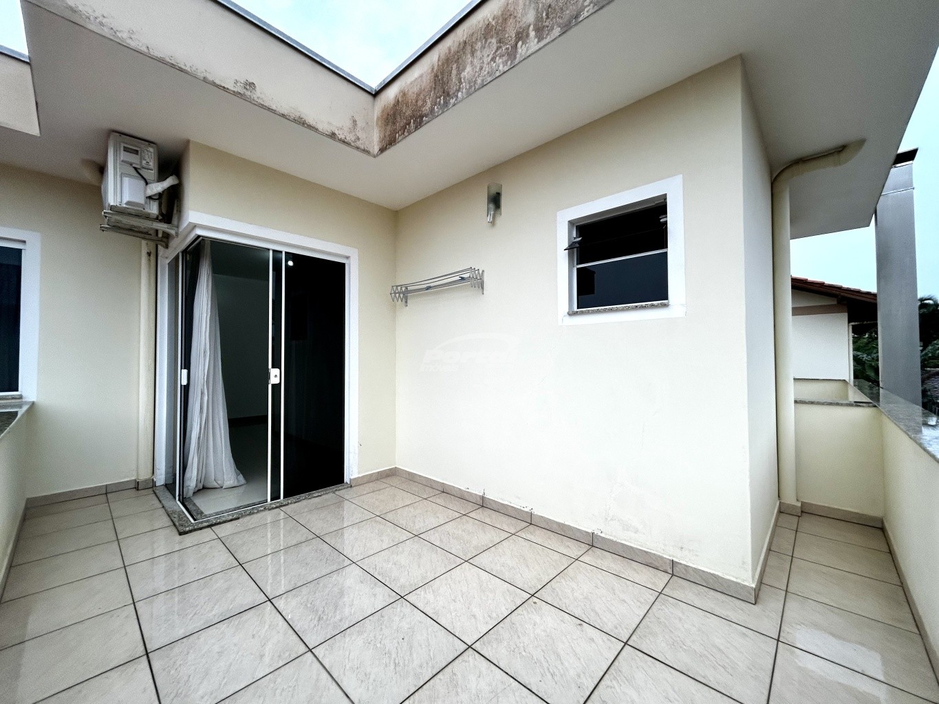 Casa para alugar com 3 quartos, 100m² - Foto 25