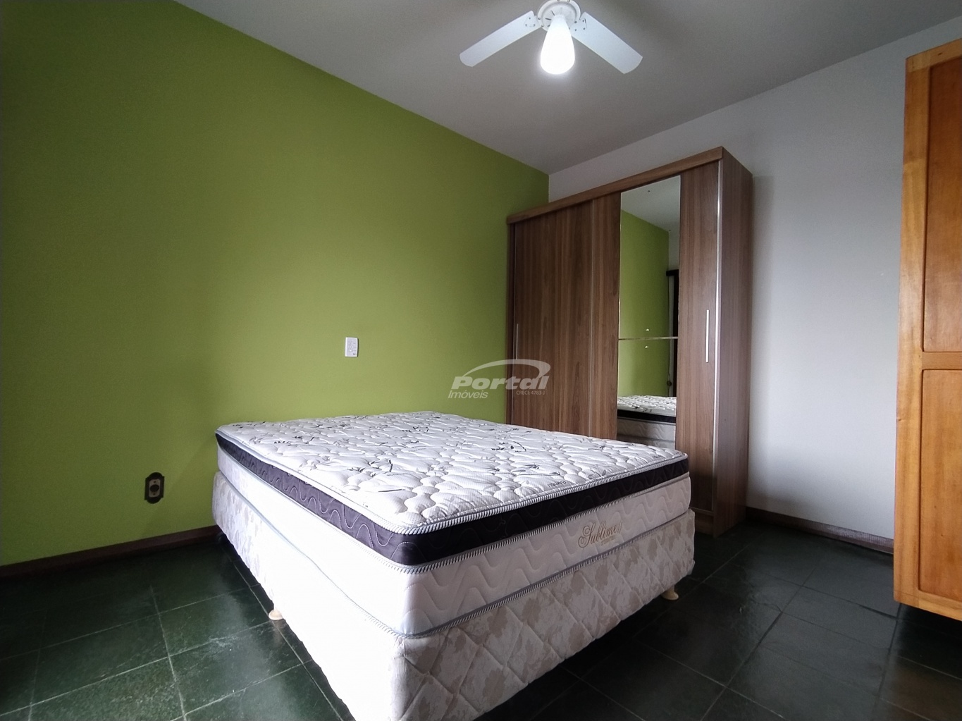 Casa para alugar com 3 quartos, 174m² - Foto 11