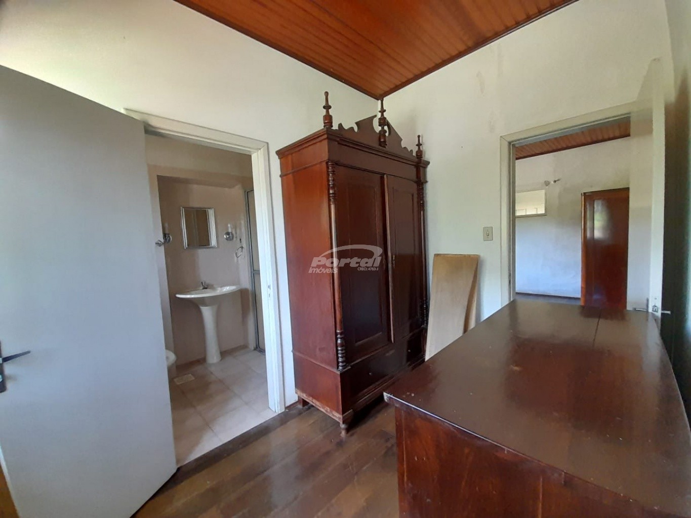 Casa para alugar com 4 quartos, 180m² - Foto 6