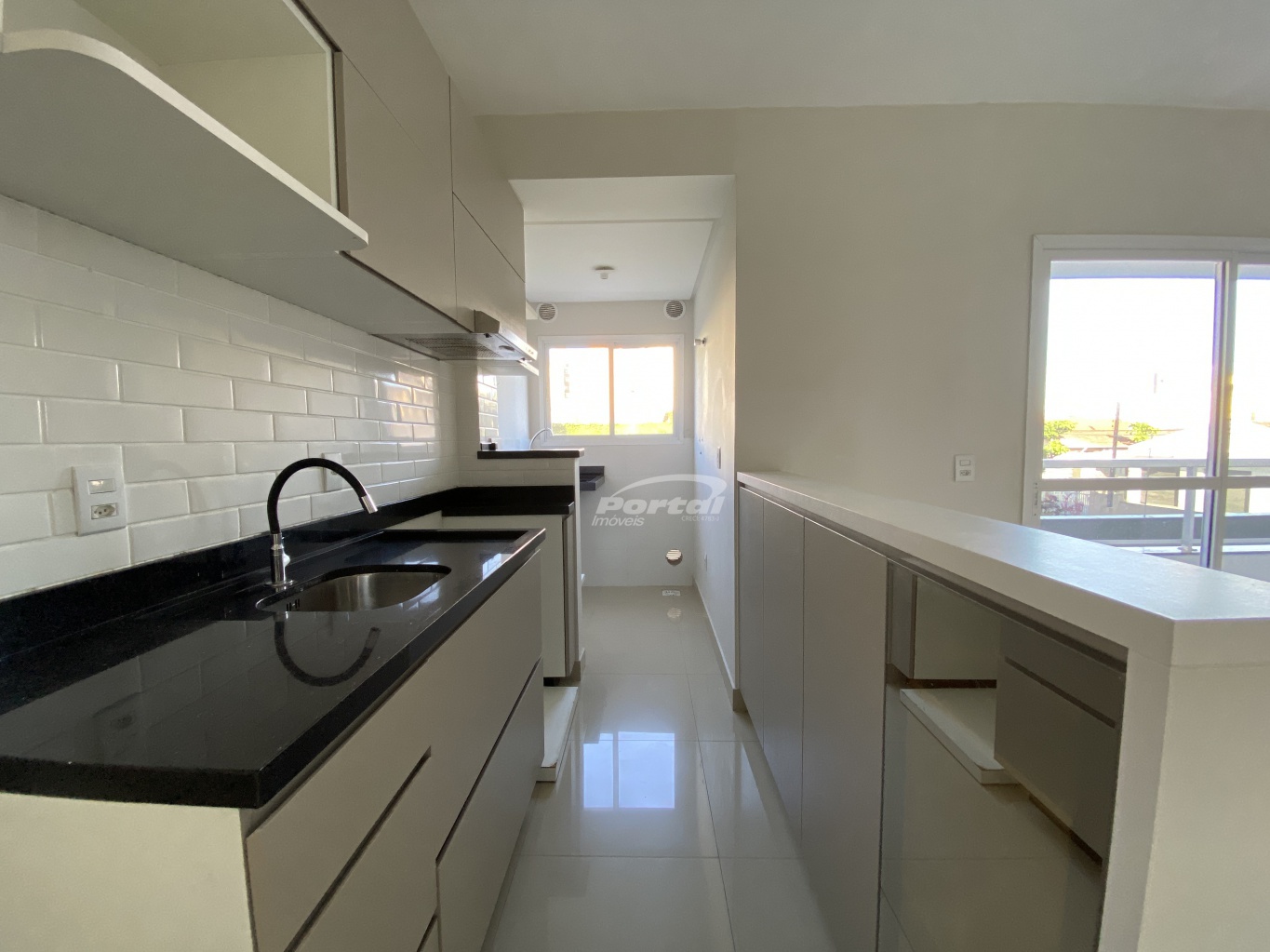 Apartamento para alugar com 3 quartos, 95m² - Foto 5