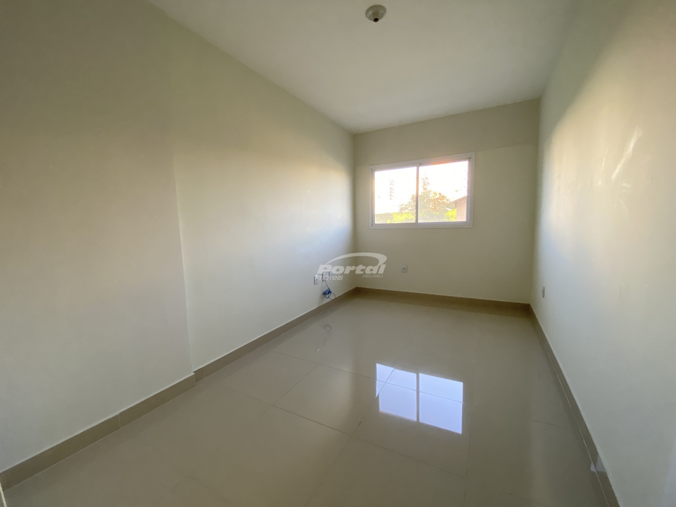 Apartamento para alugar com 3 quartos, 95m² - Foto 10