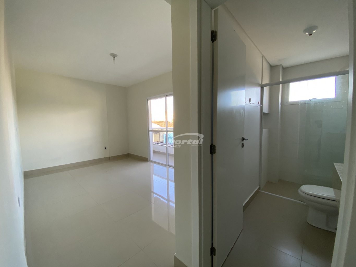 Apartamento para alugar com 3 quartos, 95m² - Foto 12