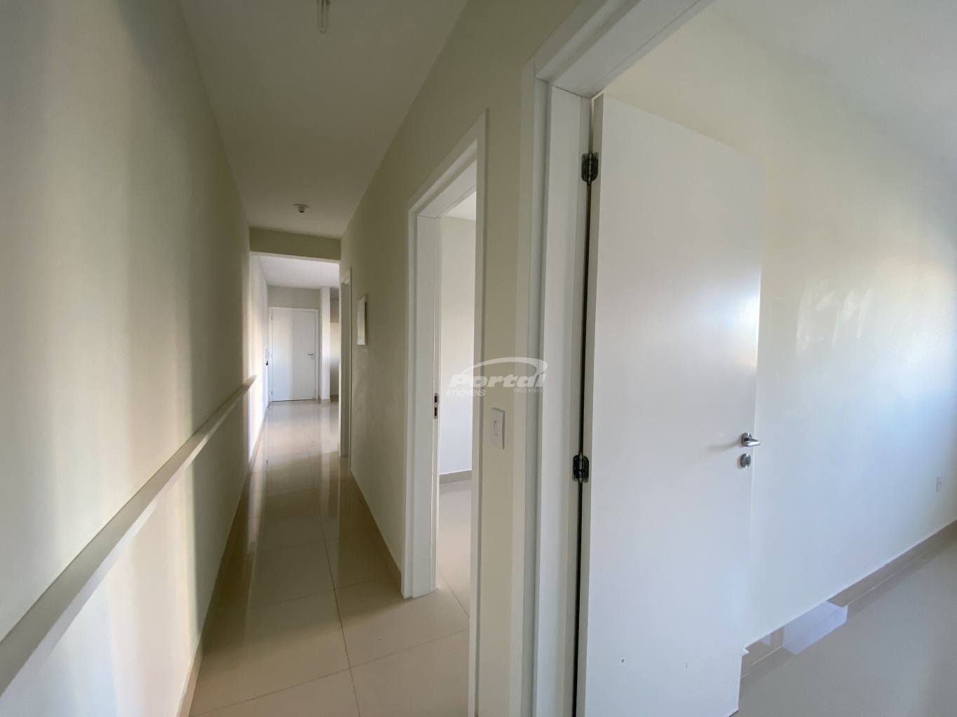 Apartamento para alugar com 3 quartos, 95m² - Foto 19