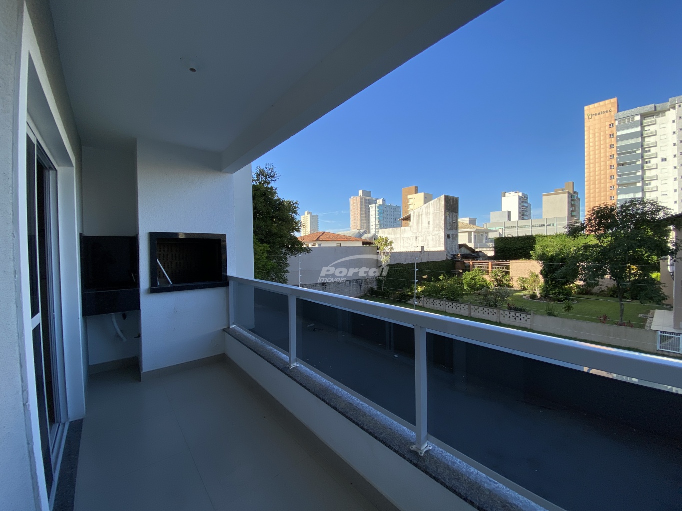 Apartamento para alugar com 3 quartos, 95m² - Foto 23